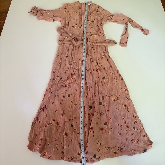 Faithfull the Brand Blush Floral Dress - Picture 13 of 16